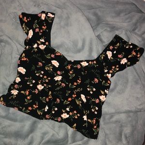 american eagle ruffle sleeve floral shirt